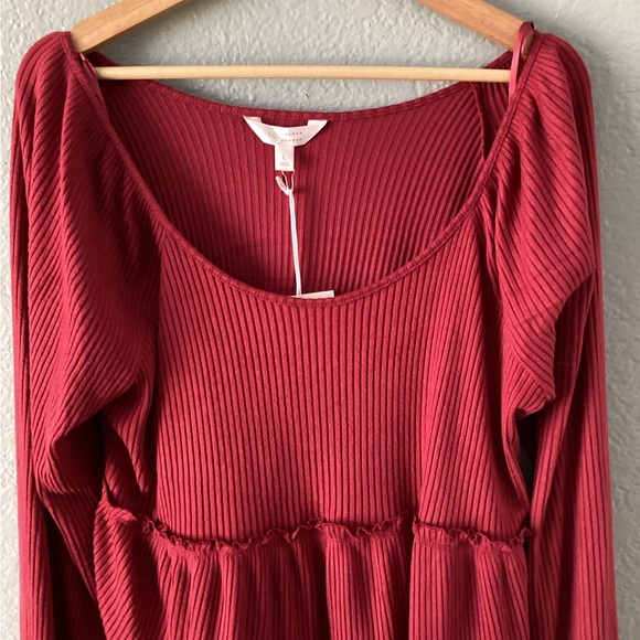 Lauren Conrad Top. NWT - Picture 4 of 6